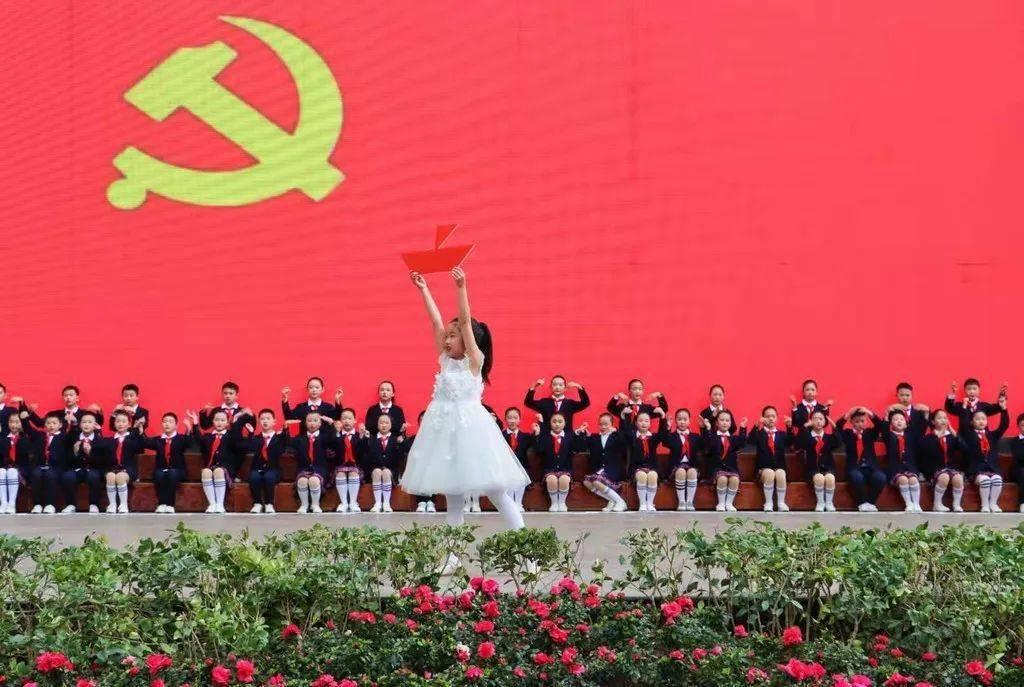 巧虎踢足球